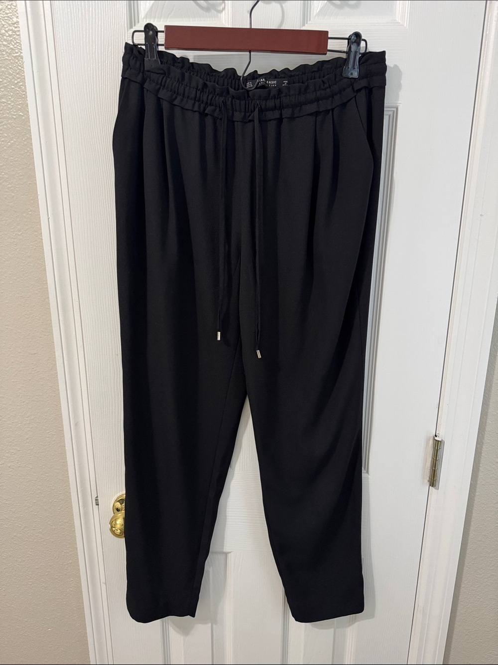 Zara Black Elastic Waist Drawstring Jogger Pants